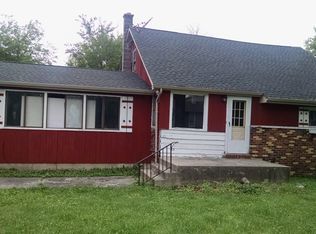 1606 Deerpath Ct, Round Lake Beach, IL 60073