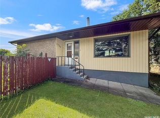 1700 15th Ave W, Prince Albert, SK S6V5P3