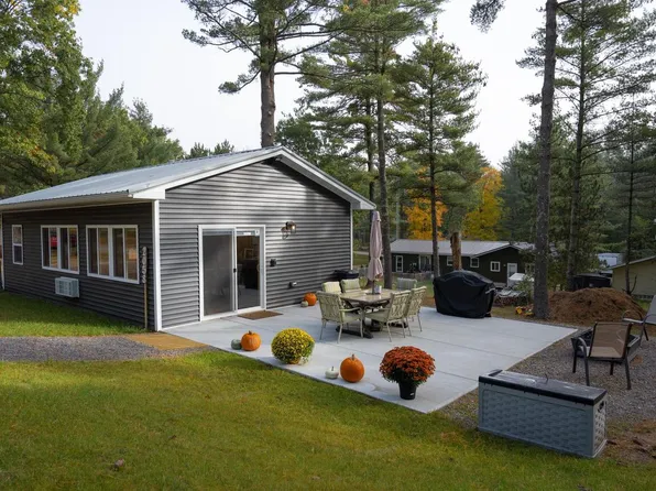 2058 Maple Street, Friendship, WI 53934
