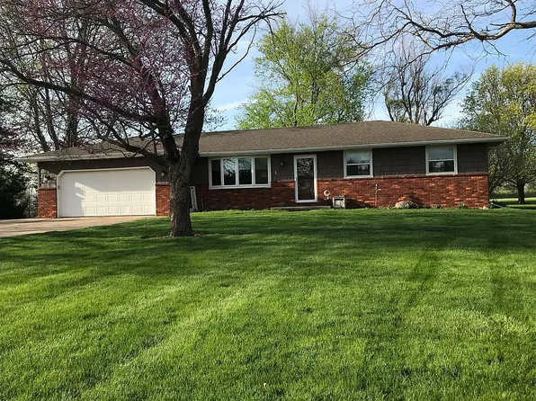 2707 W Meadowlark Ln, Dunlap, IL 61525