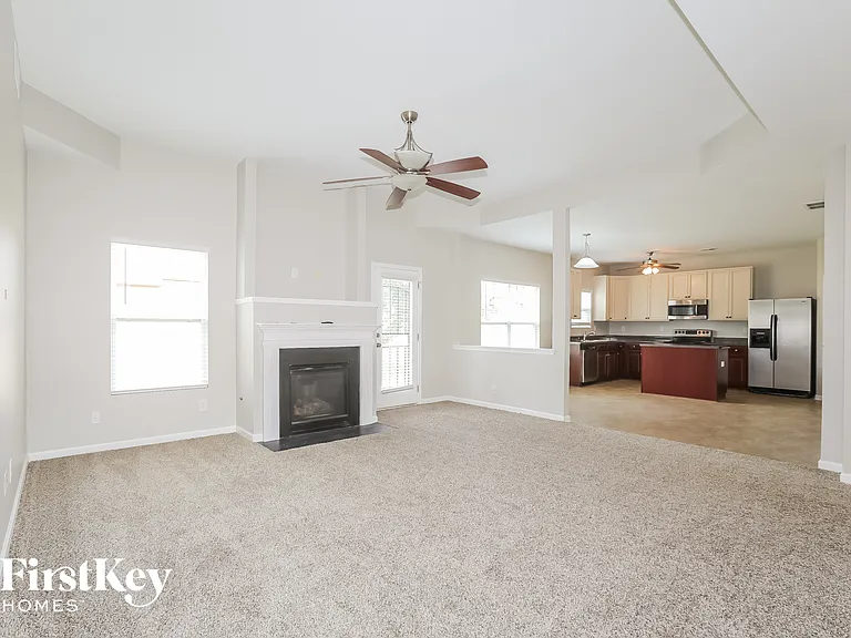 7007 Annie Walk — Photo 2