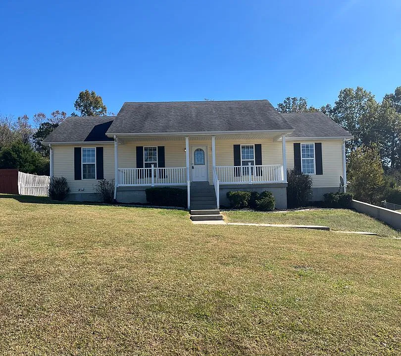 364 Schoolside Dr
