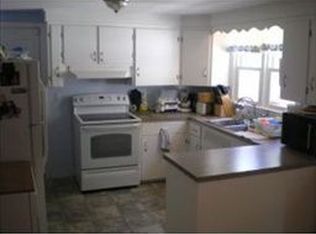 77 Bellamy Rd, Dover, NH 03820