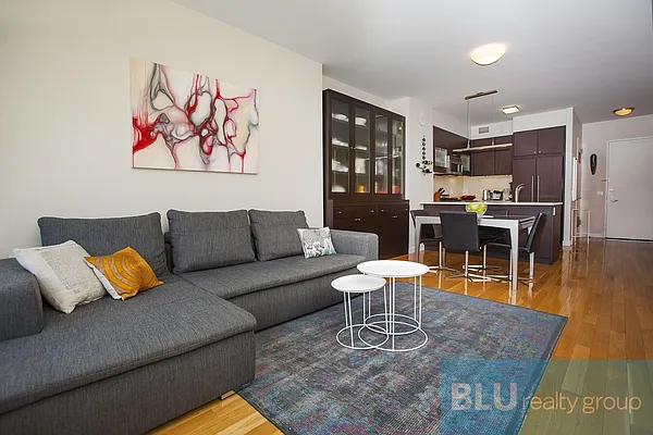 Sold by BLU Real Estate | media 5