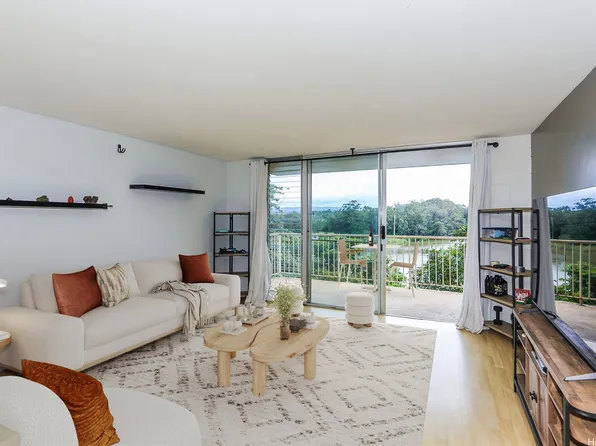 1830 Wilikina Dr APT 511, Wahiawa, HI 96786