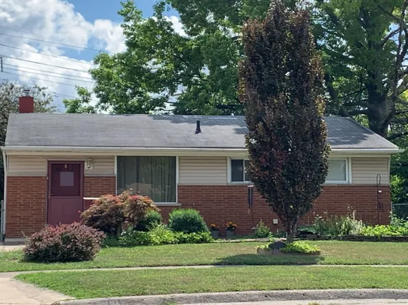 7601 Birch St, Taylor, MI 48180