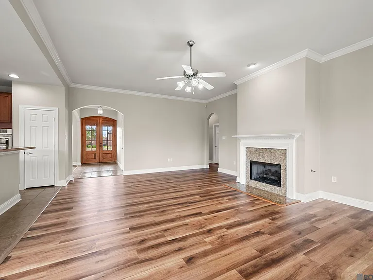 41206 Colonial Dr — Photo 9