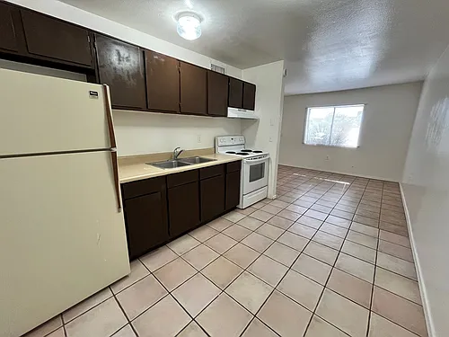 Floor plan CH446-8