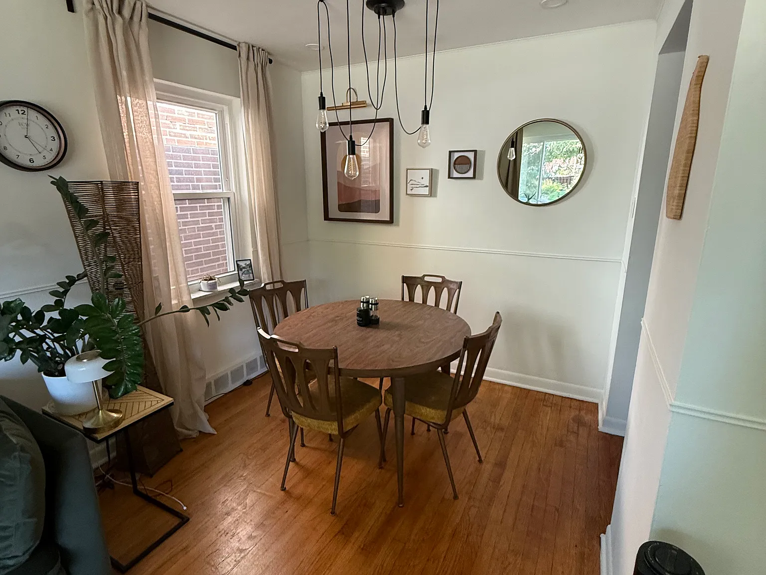 2 bed, 779 sqft, $2,000 — Photo 3