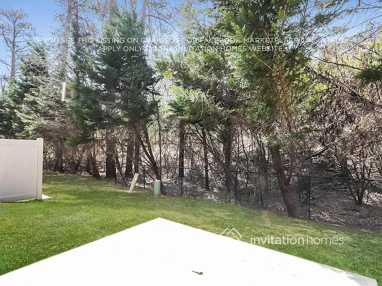 255 Green Bridge Ct — Photo 15