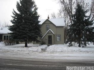 401 2nd St E, Waconia, MN 55387