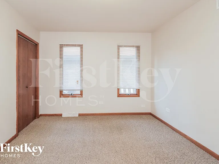 18519 Carriage Ln — Photo 11