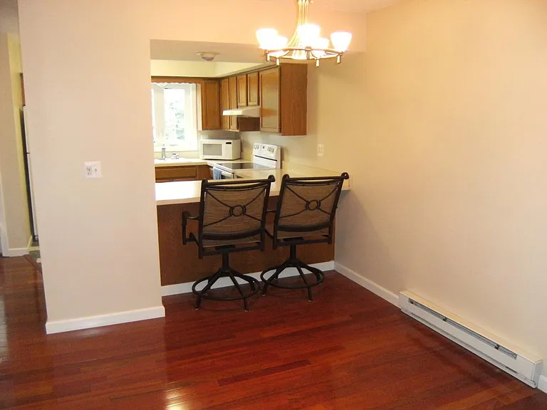 50 Pierce St #27 — Photo 27