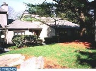 27 Chandler Dr, West Chester, PA 19380