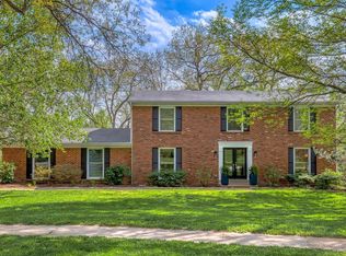 1680 Foxleigh Ct, Saint Louis, MO