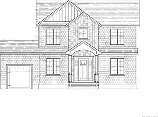 136 Euclid Avenue, Massapequa, NY 11758