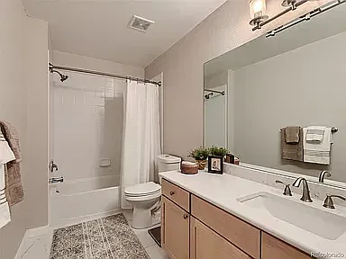 2 bed, 1775 sqft, $2,600 — Photo 3