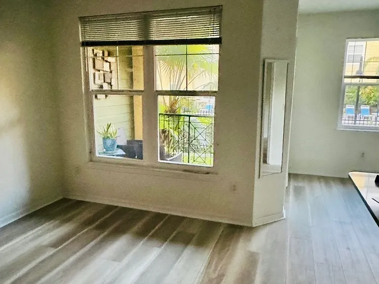 E Palm Ave — Photo 11