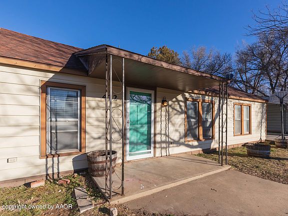 5th image of 422 W Tascosa St