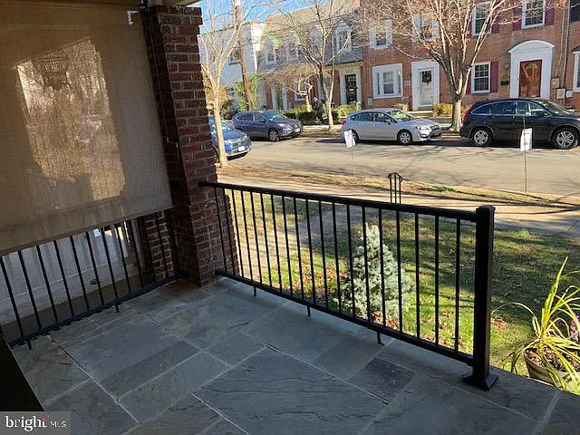 2314 Huidekoper Pl NW — Photo 21