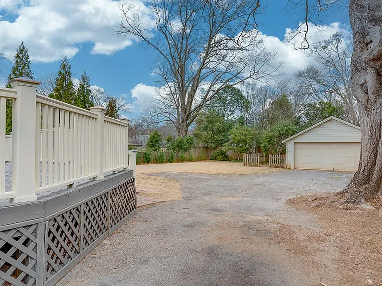115 Cureton St — Photo 41