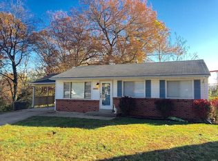 10500 Sonata Dr, Saint Louis, MO