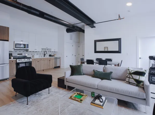 25 East 22nd Street image 1 of 17