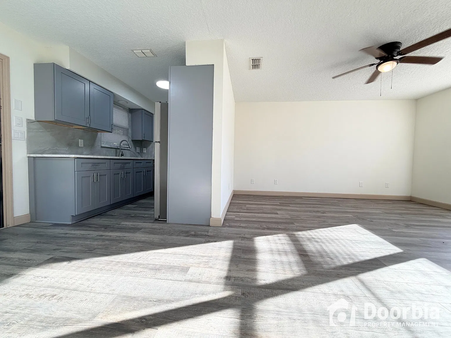 2 bed, 1.0 bath, 840 sqft, $1,700 — Photo 4