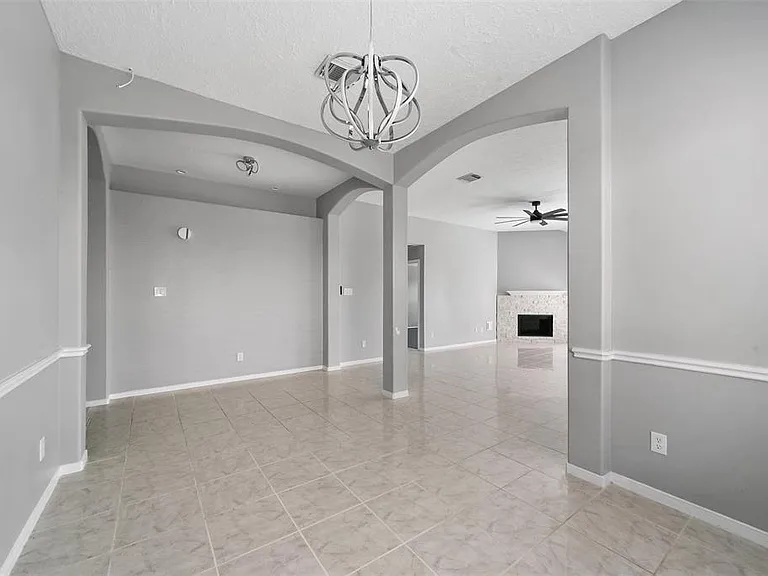 1211 Peacham Ct — Photo 7