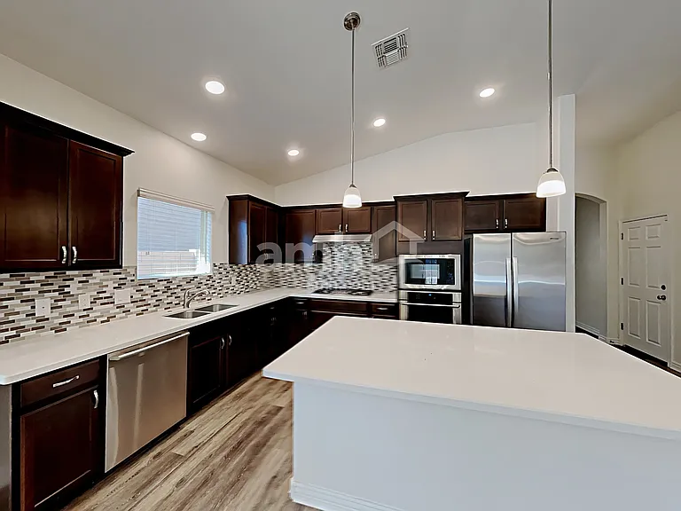 9081 W Blue Saguaro St — Photo 3