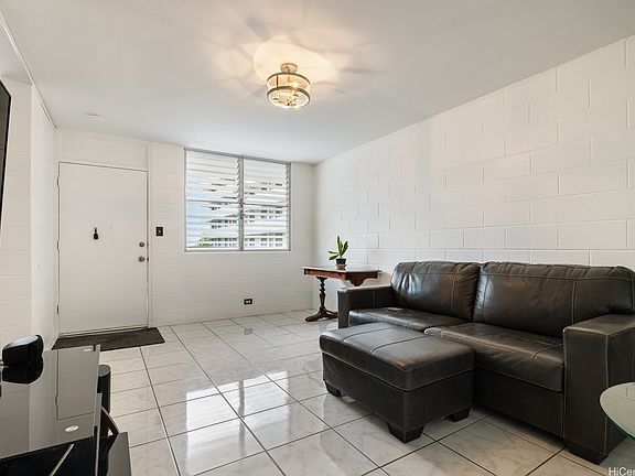 3rd image of 3121 Ala Ilima St APT 209
