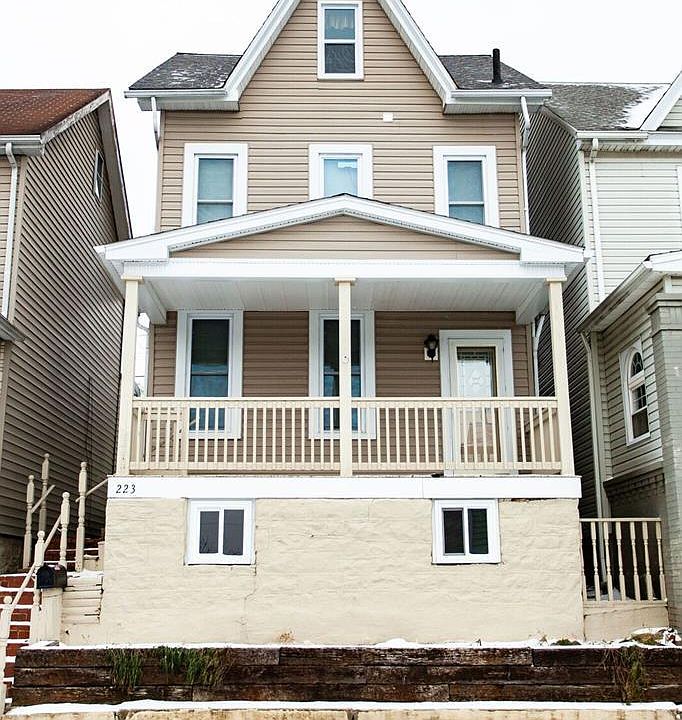 1st image of 223 Crawford Ave