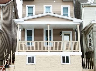 223 Crawford Ave, Altoona, PA 16602