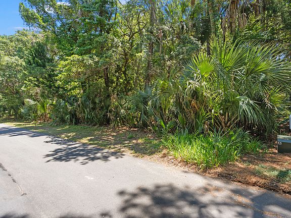 2nd image of 80 Wax Myrtle Ct