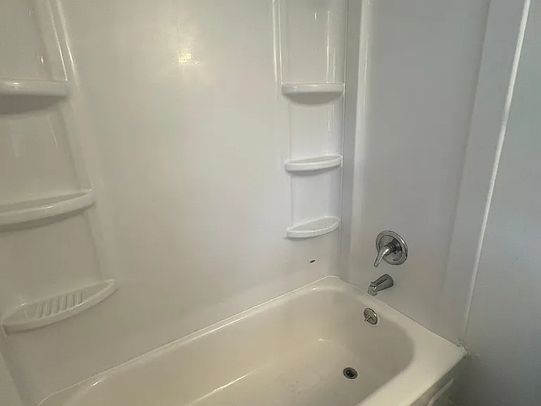 571 Winding Creek Rd #F — Photo 22