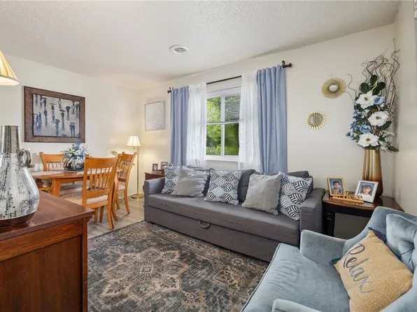 3009 & 3011 Old Missouri Rd, Fayetteville, AR 72703