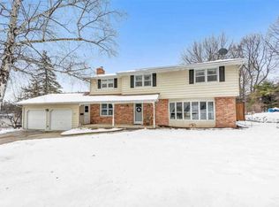 402 Greene Ave, Green Bay, WI 54301