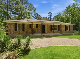 10820 Longleaf Dr, Conroe, TX 77385
