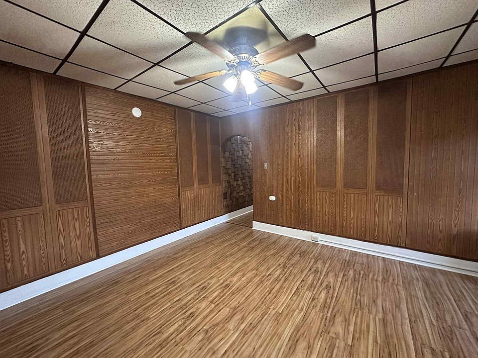 2nd image of 99 N Main St #3
