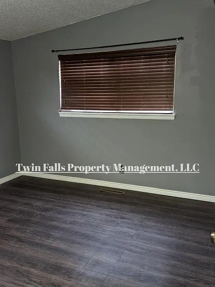 2121 Sherry Cir — Photo 18