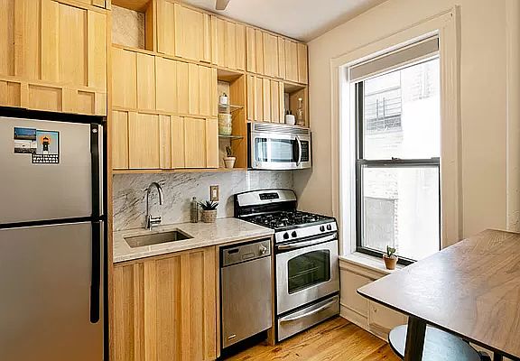 2nd image of 54 Saint Nicholas Ave Floor 2