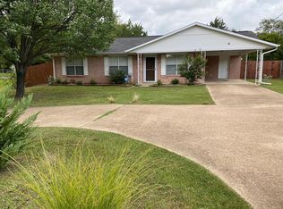 229 Ebony St, Van, TX 75790