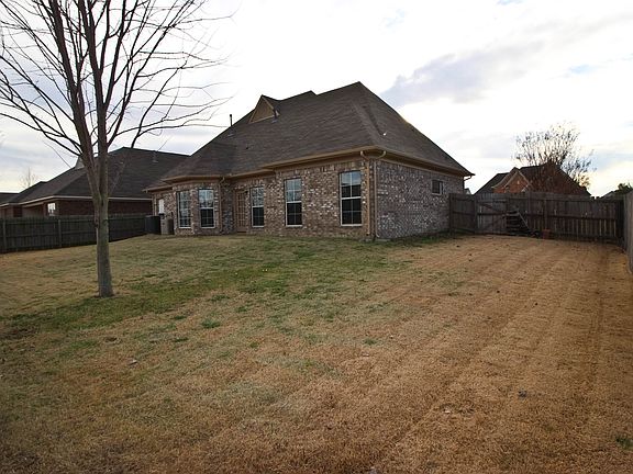 5th image of 5772 Nichols Dr