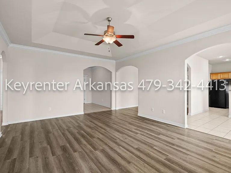 800 SW Summitchase Rd — Photo 8