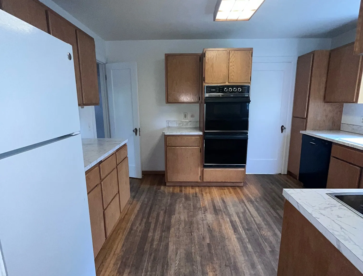 4 bed, 1544 sqft, $2,295 — Photo 2