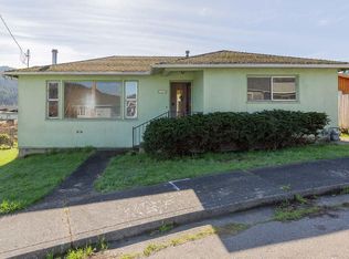 105 Douglas St, Rio Dell, CA 95562