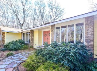 25 Jefferson Rd, North Smithfield, RI 02896