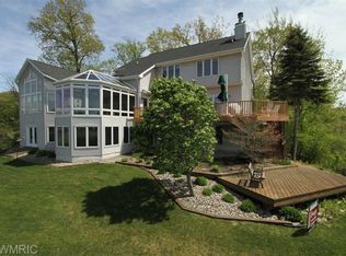 361 Southfork Dr, Plainwell, MI 49080