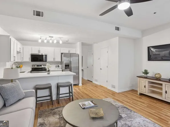 3042 Steeplechase, Alpharetta, GA 30004