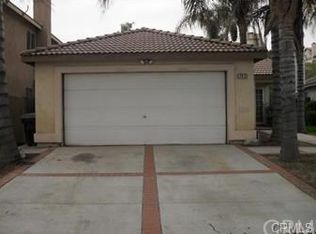 763 Award Dr, Colton, CA 92324